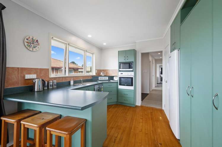 48 Sandspit Road Waiuku_1