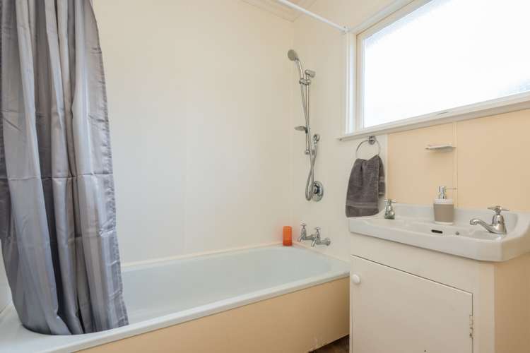 2/3b Marsden Road Stoke_11