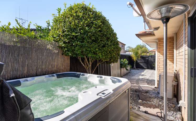 6 Bahamas Key Papamoa_19