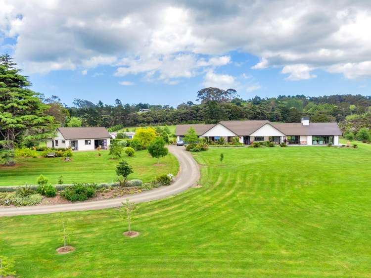 1041 Old North Road Waimauku_17