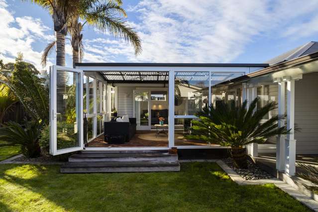 A Private Garden Sanctuary Close to the City