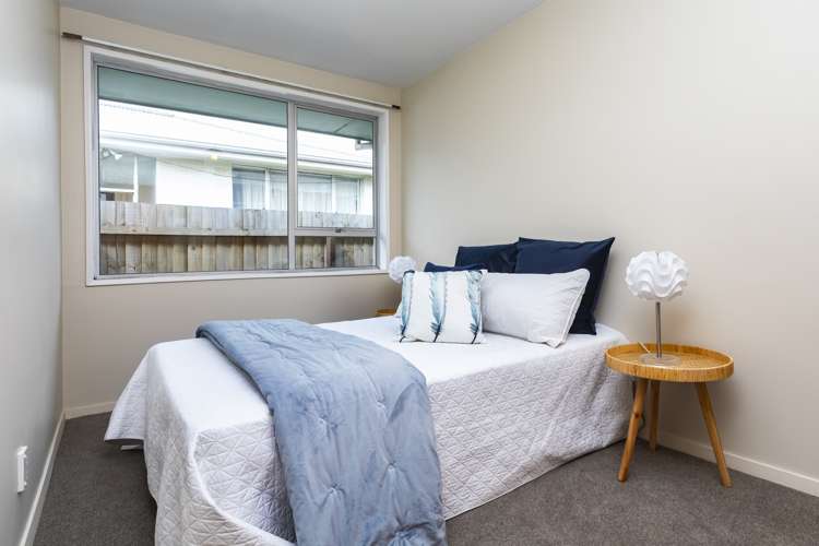 2/467 Hereford Street Linwood_6