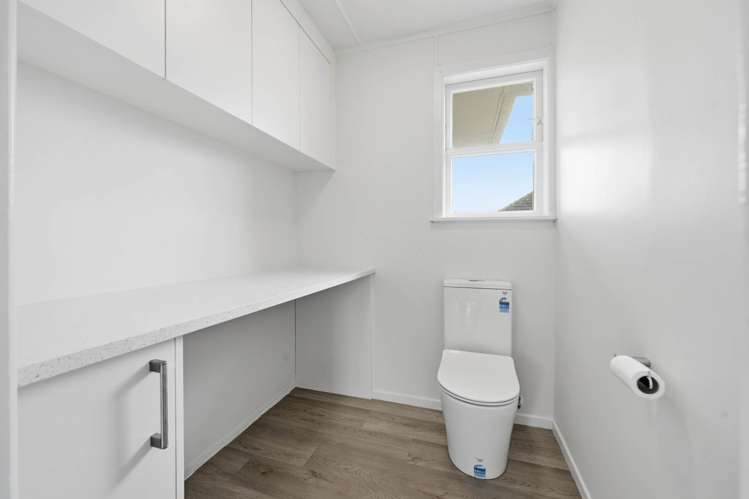 5 Manston Road Mangere_19