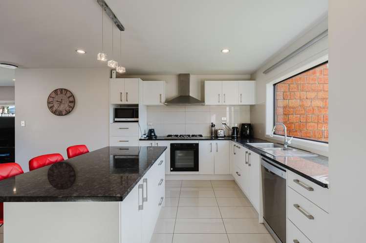 2 Southbrook Close_2