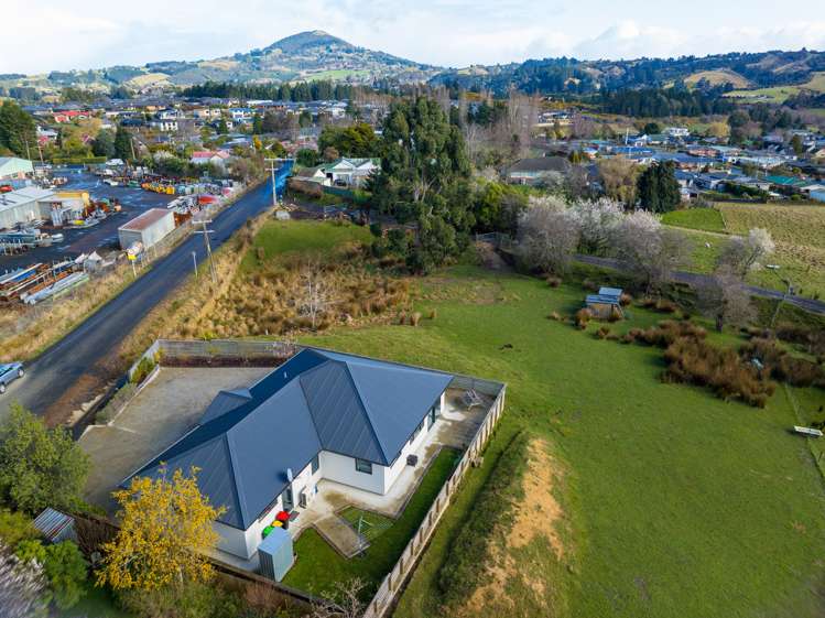 17 Abbotts Hill Road Abbotsford_25
