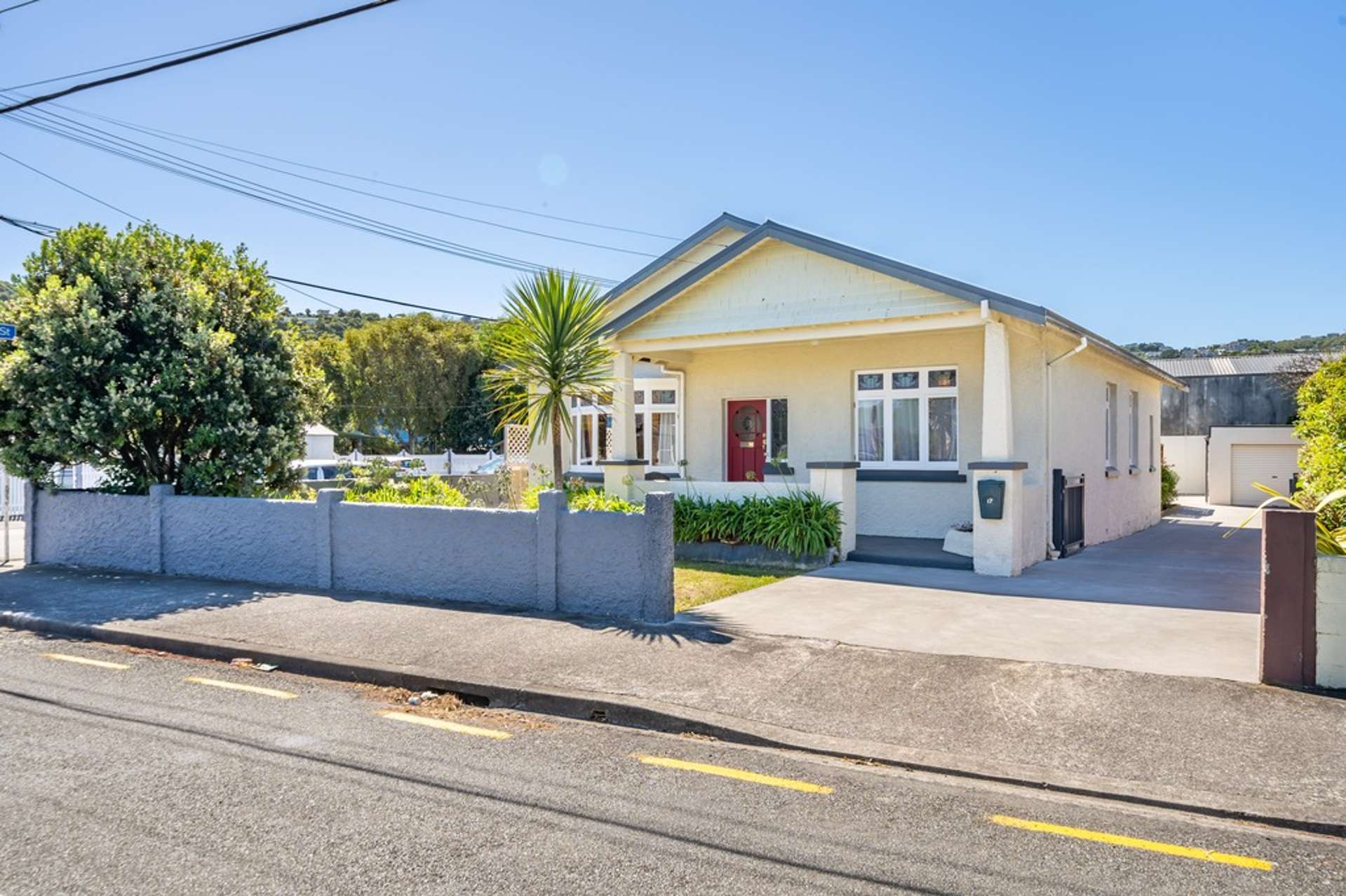 17 Campbell Terrace Petone_0