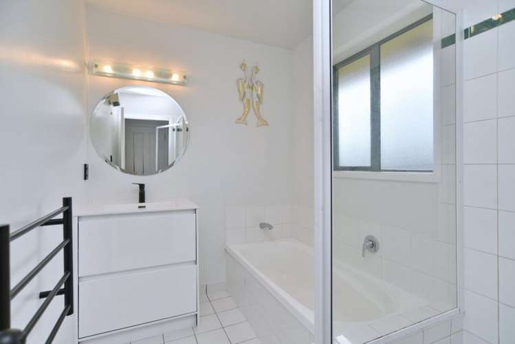1 Sandholm Close North New Brighton_17