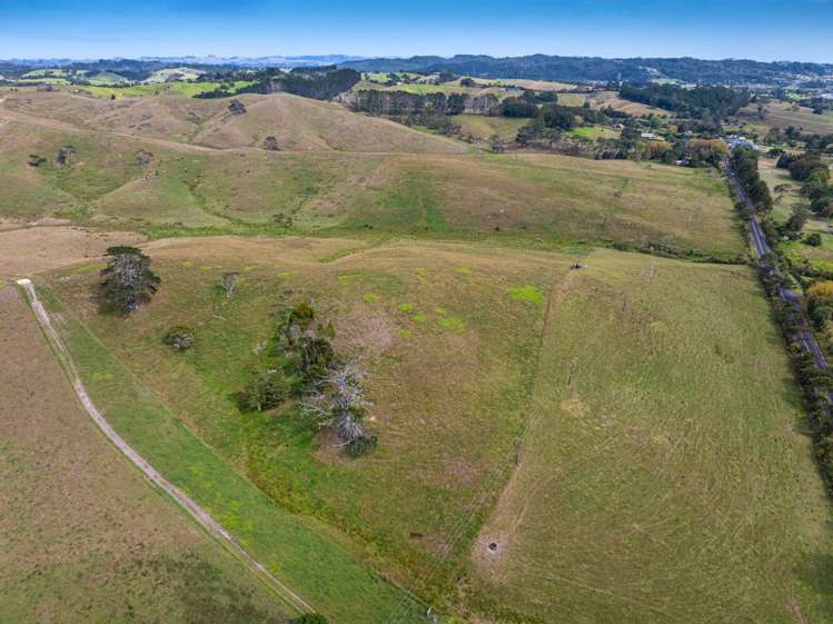 240 Peak Road Helensville_5