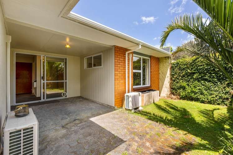 5 Tawa Street Inglewood_16