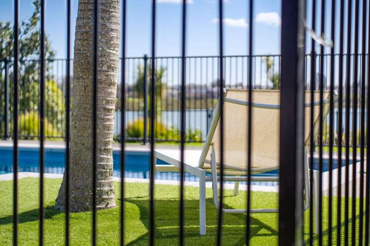 43 Aberdeen Crescent Wattle Downs_11