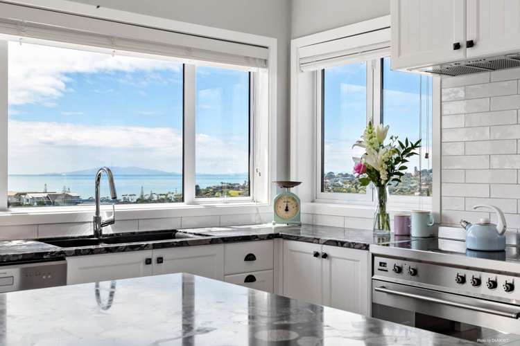 10 Tuangi Street Long Bay_3