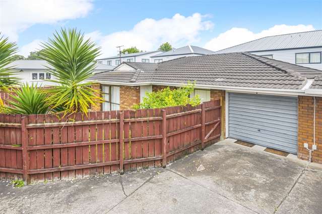 2/27 Duke Street Papakura_1