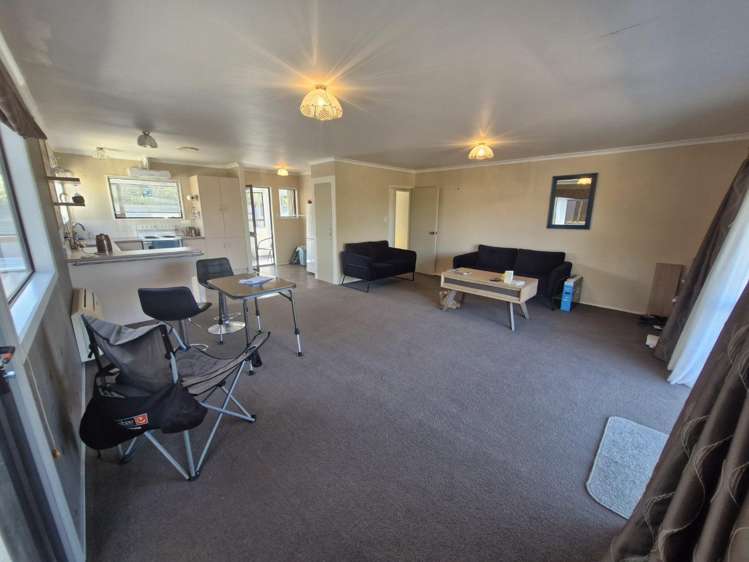 44 Leader Street Riverton_6