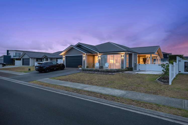 8 Waitemata Drive One Tree Point_35