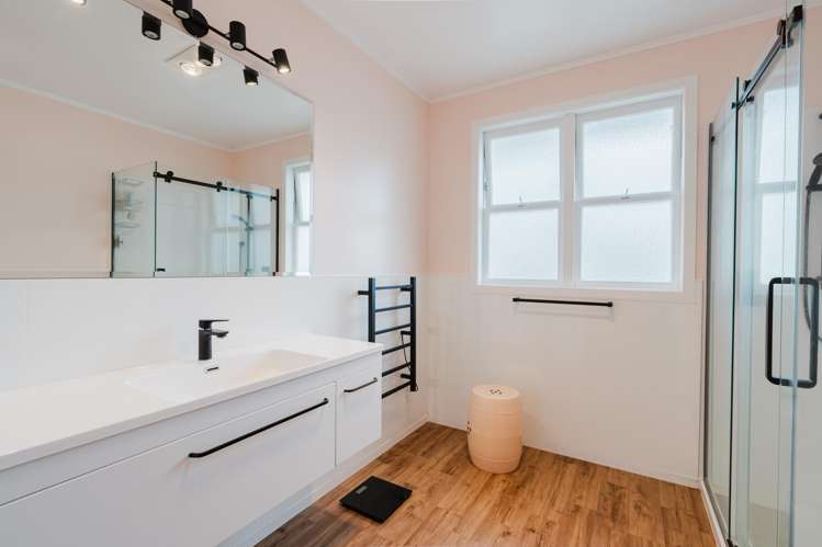 112 Grandview Road Nawton_11