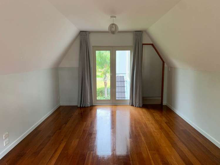 69 Croft Lane Riverhead_23