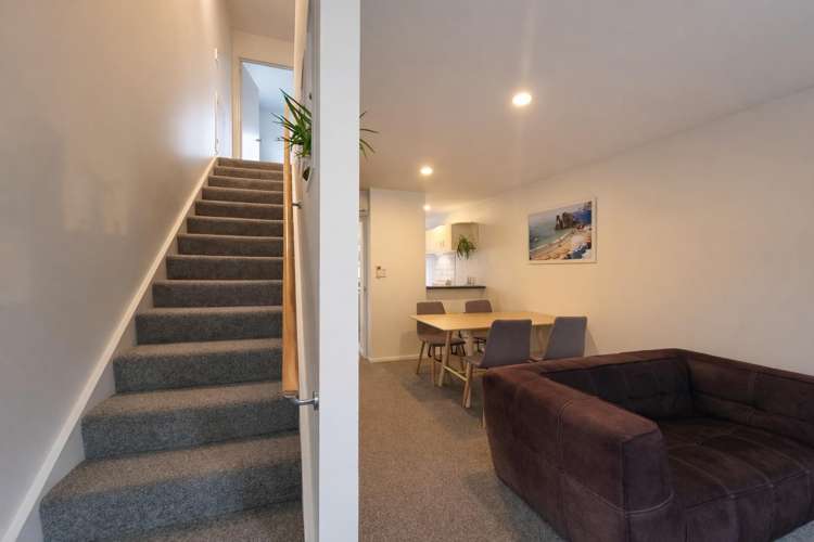 5/25 Braddon Street 1380_5