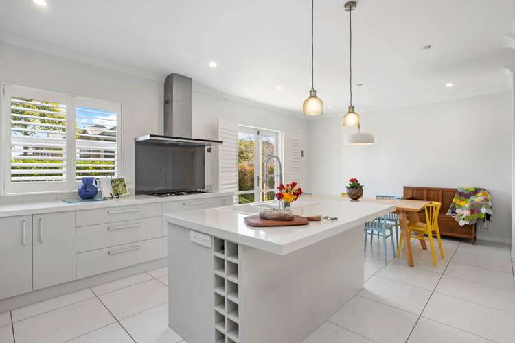 27 Tauoma Crescent Stonefields_2