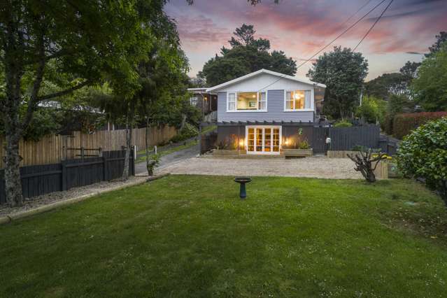 512 West Coast Road Oratia_1