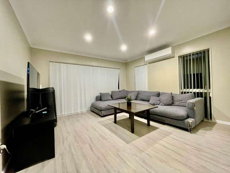22 Stamford Crescent Flat Bush_3