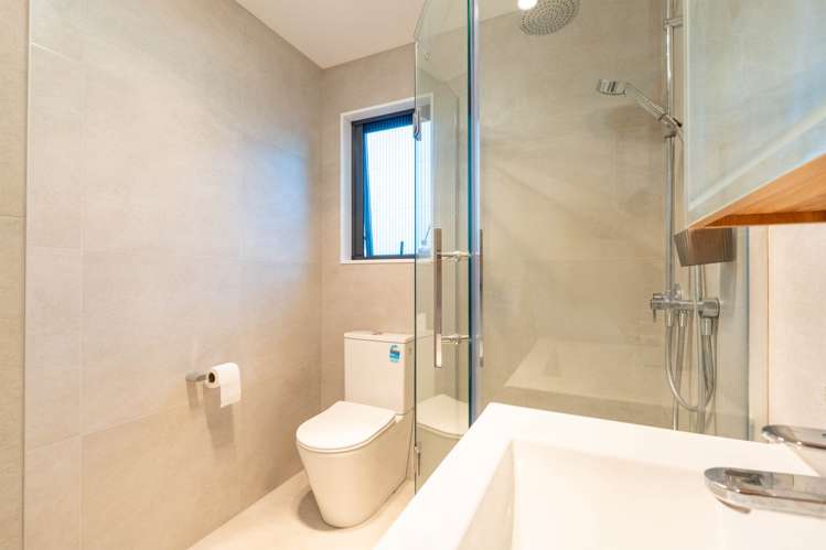 9A Penguin Drive Murrays Bay_19