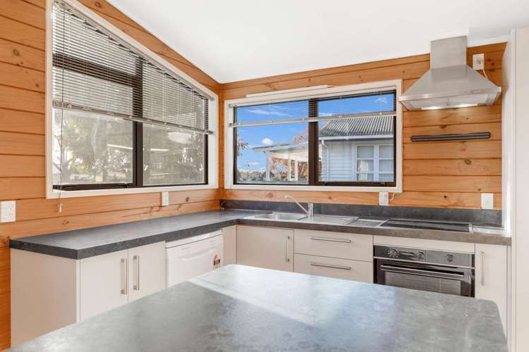 4 Kebbell Avenue Levin_4