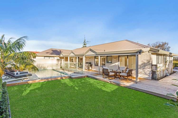 174 Lakeside Drive Orewa_26