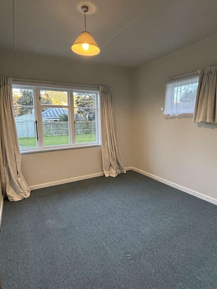 152 Saint Vincent Street Toi Toi_5