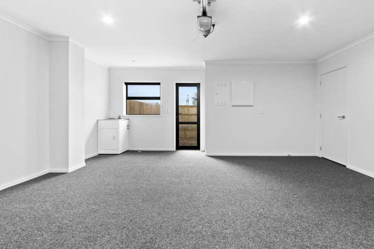 50 Washer Road 11329_16