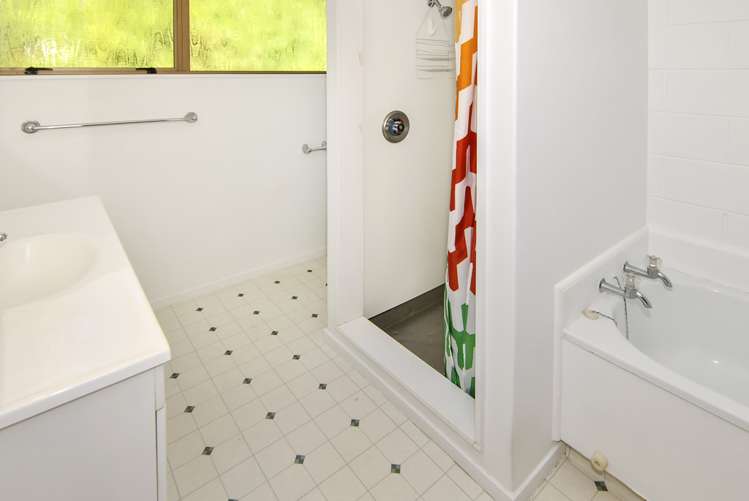 21a Cockayne Road Khandallah_16