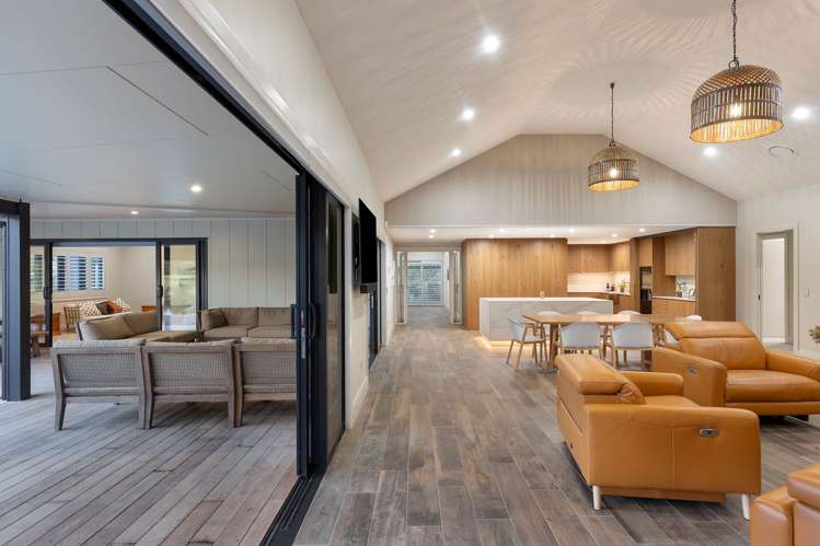 1565 Great South Road Ramarama_10