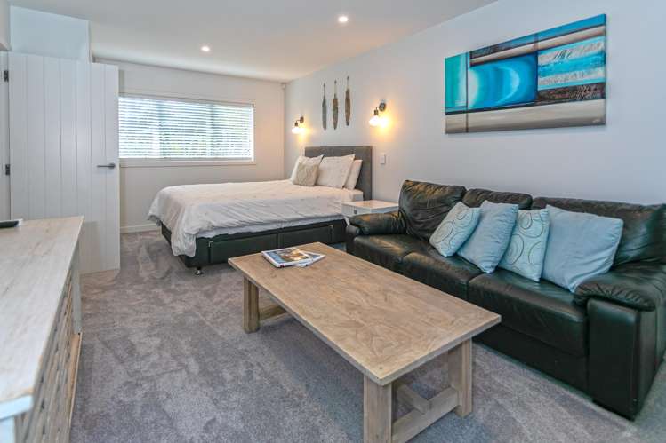 163 Ocean Beach Road Tairua_14