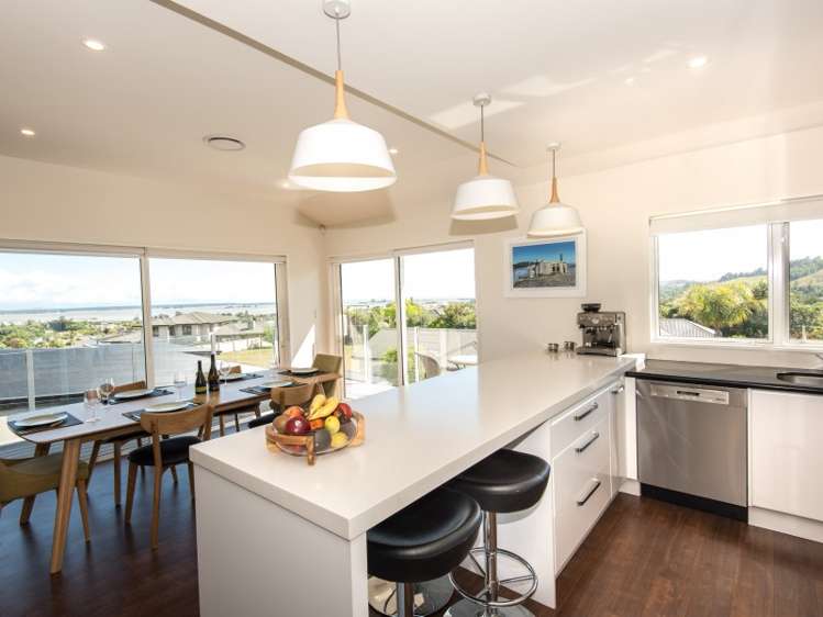 45 Angelus Avenue Richmond_9