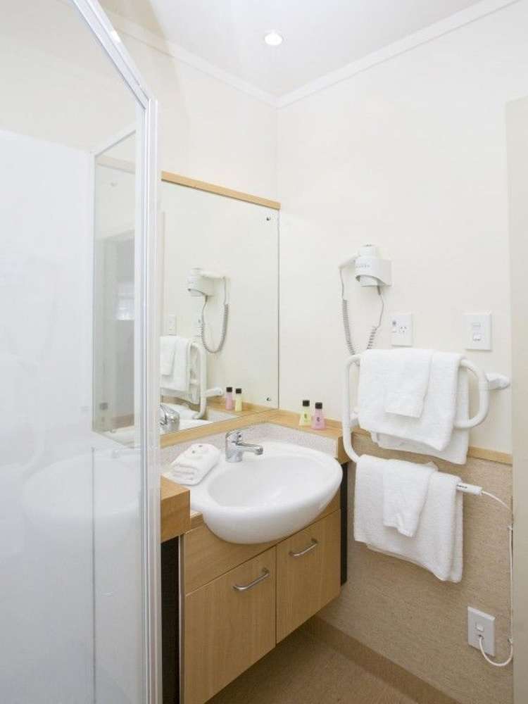 8f/35 Johnston Street Wellington Central_1