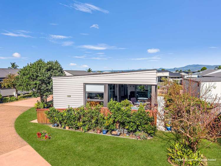 113/61 Golden Sands Drive_0