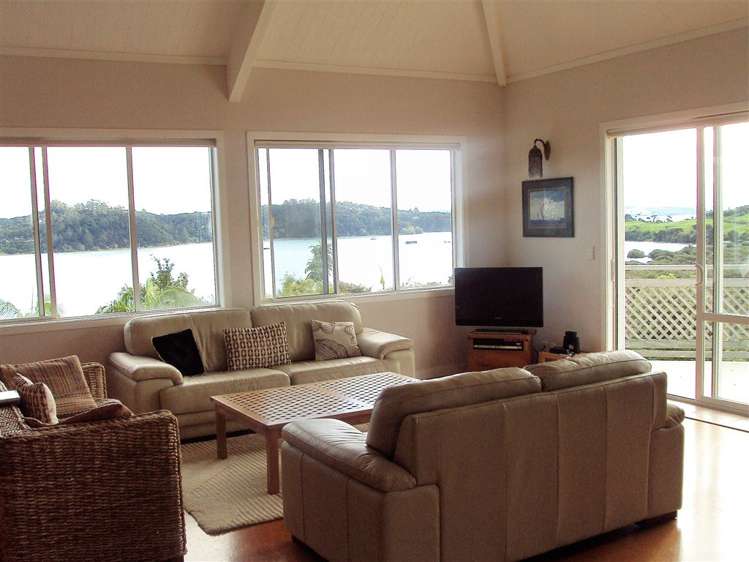 11 Toi Track Russell_10