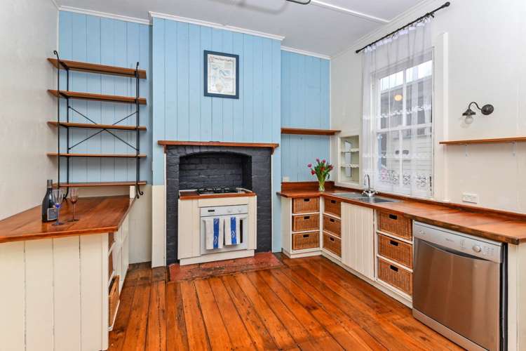 9 High Street Devonport_4