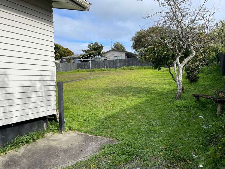 11 Frangipani Avenue Manurewa_9