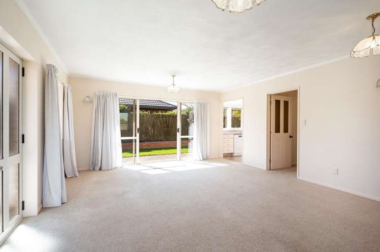 81b Kingsford Drive Stoke_4