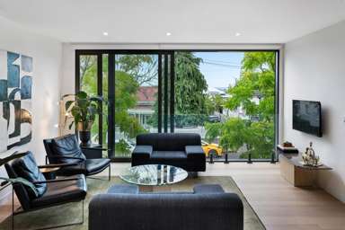 1/6 Dickens Street_4