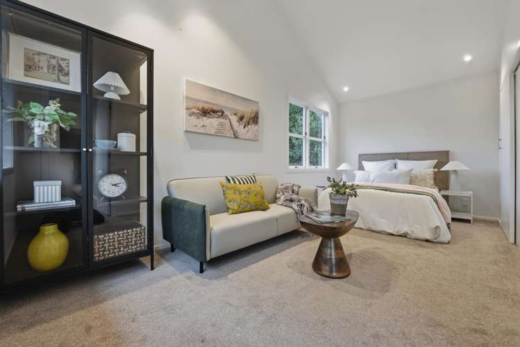 12 Shipherds Avenue Epsom_14