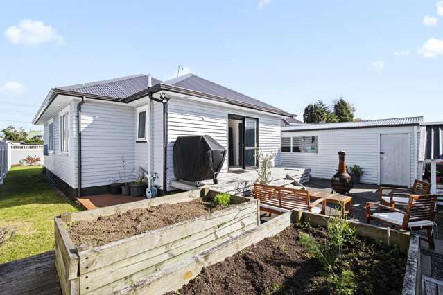 Ideal First Home - Stylish & Ready to Move In!