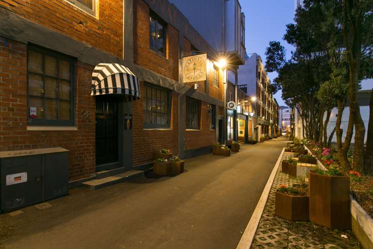 9/20 Egmont Street Te Aro_1