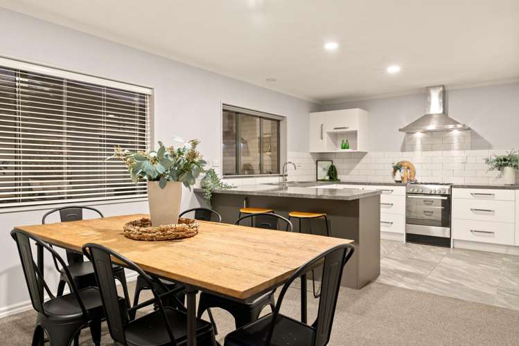 78 Corinth Grove Papamoa_7