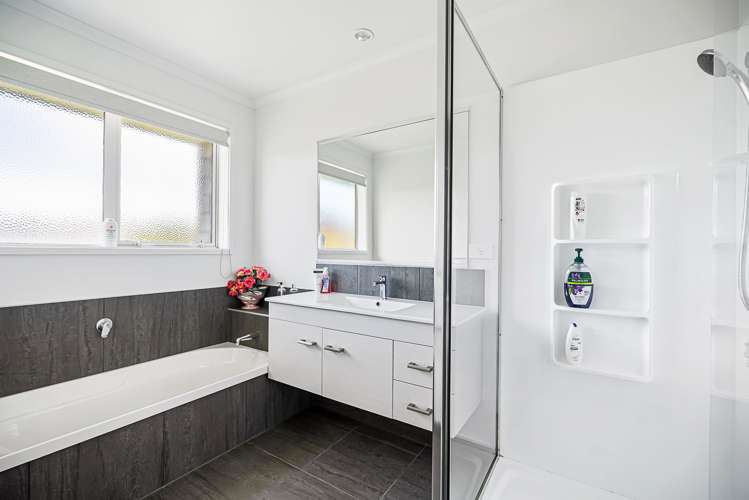 20 Rolling Stone Rise Tikipunga_6