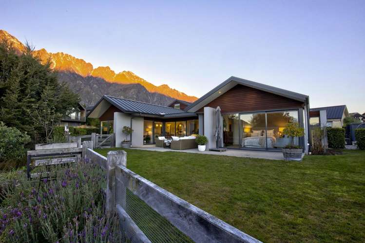 2 Aberdare Court Jack's Point_37
