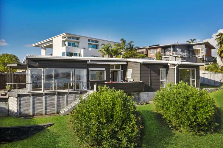 8 Jacaranda Avenue Beach Haven_17