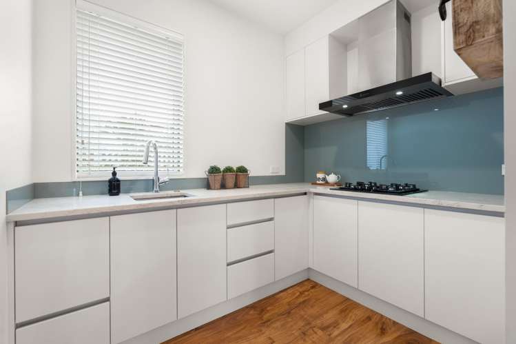 94 Pohutukawa Parade Riverhead_11