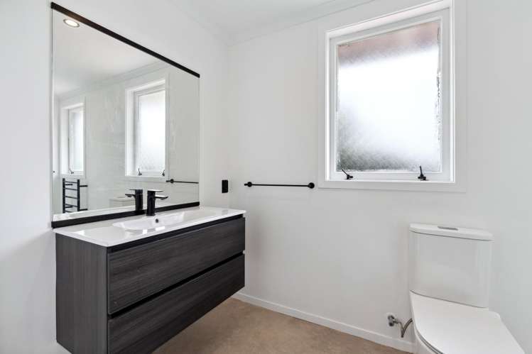 38 Station Street Tirau_10