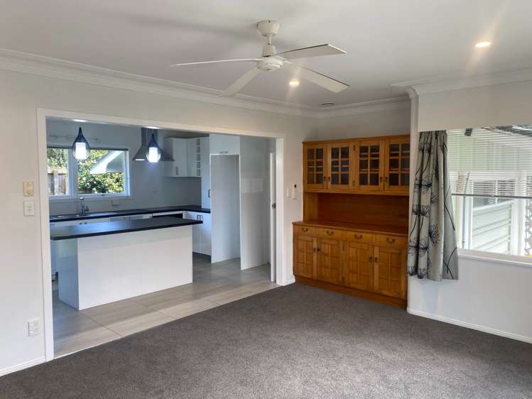 2/33 Butterworth Avenue Opaheke_3